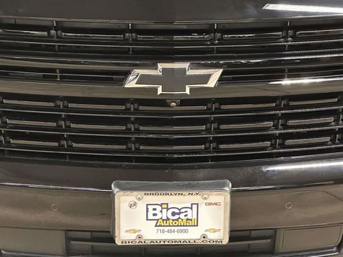Used 2023 Chevrolet Tahoe RST w/ Luxury Package AWD/4WD image 8