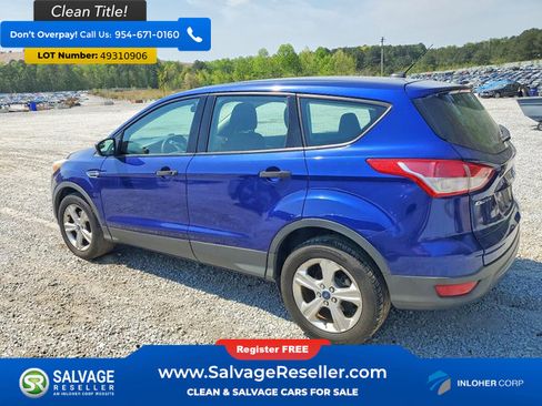 Used 2015 Ford Escape S FWD image 3