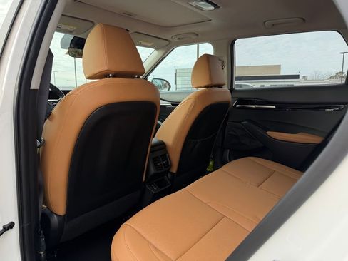 New 2026 Kia Seltos EX image 26