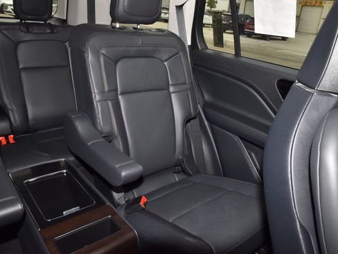 New 2026 Lincoln Aviator Reserve AWD/4WD image 23