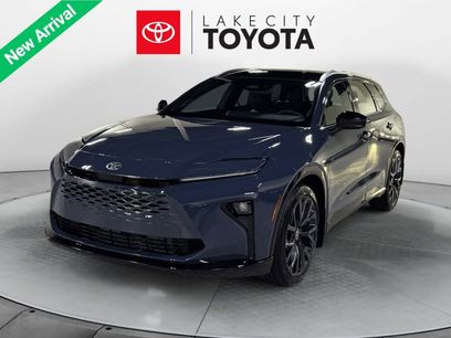 New 2025 Toyota Crown Signia