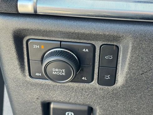 Used 2025 Ford Expedition Max Platinum AWD/4WD image 20
