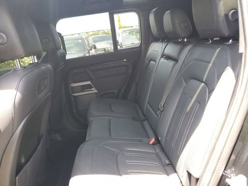 Used 2022 Land Rover Defender 110 S AWD/4WD image 13