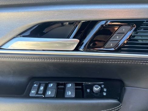 New 2026 Jeep Grand Wagoneer Limited image 9