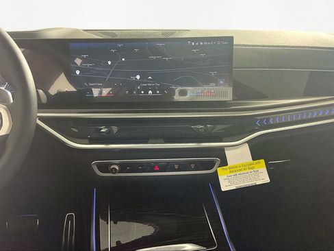 New 2026 BMW X7 xDrive40i image 8