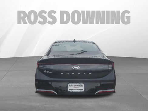Used 2025 Hyundai Sonata SEL FWD image 5