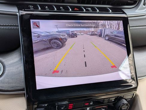 New 2025 Jeep Grand Cherokee L Limited image 14