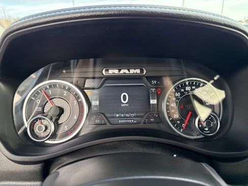 Used 2024 RAM 2500 Laramie AWD/4WD image 14