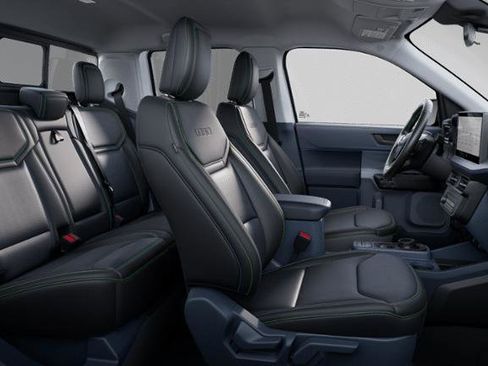 New 2025 Ford Maverick Lobo AWD/4WD image 6