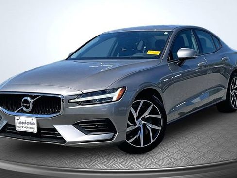 Used 2019 Volvo S60 T6 Momentum w/ Premium Package AWD/4WD image 1