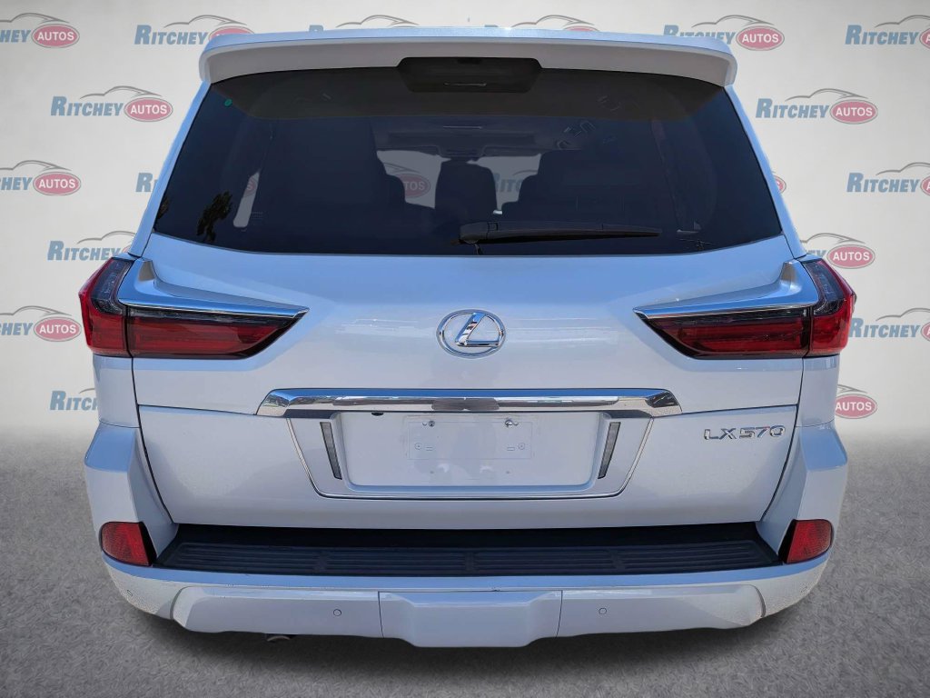 Used 2018 Lexus LX 570 4WD w/ Luxury Package image 6