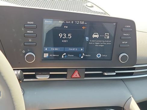 New 2026 Hyundai Elantra Sport FWD image 11