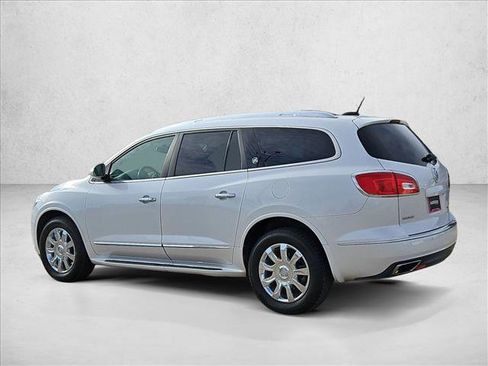 Used 2017 Buick Enclave Leather image 8