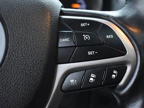 Used 2018 Jeep Grand Cherokee High Altitude image 33