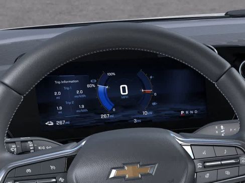 New 2026 Chevrolet Equinox EV LT image 18