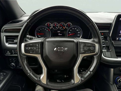 Used 2021 Chevrolet Suburban Z71 image 30