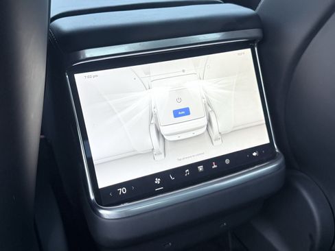 Used 2023 Tesla Model S AWD/4WD image 53