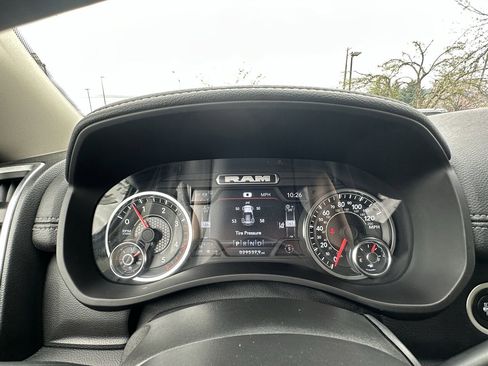 Used 2023 RAM 3500 Laramie AWD/4WD image 19