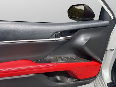 Used 2021 Toyota Camry XSE image 19