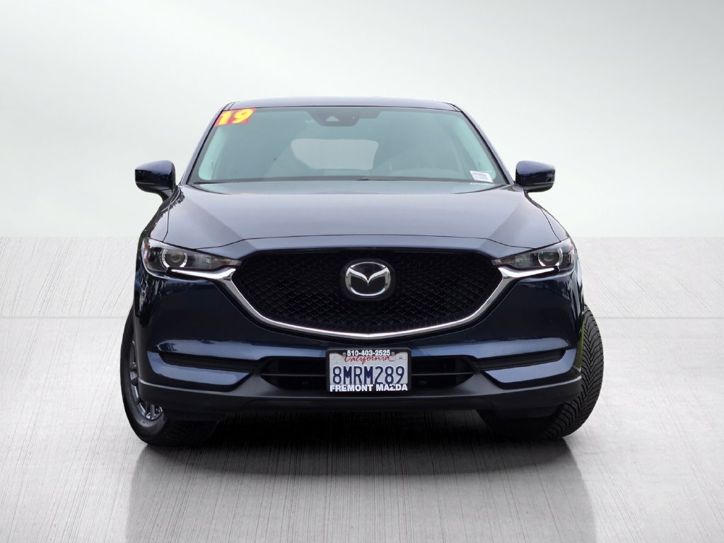 Used 2019 MAZDA CX-5 Touring FWD image 2