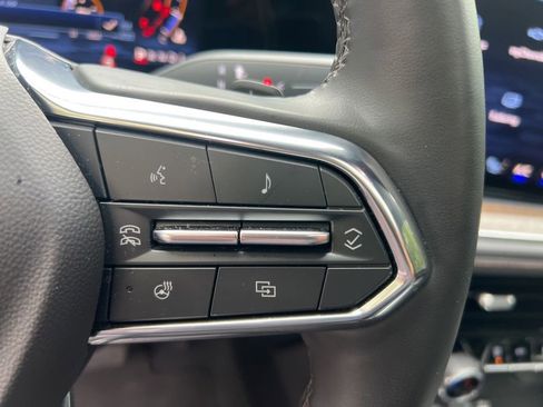 Used 2025 Chevrolet Tahoe High Country AWD/4WD image 26