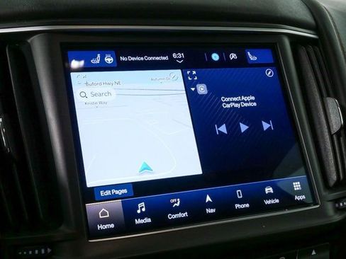 Used 2022 Maserati Levante Modena image 16