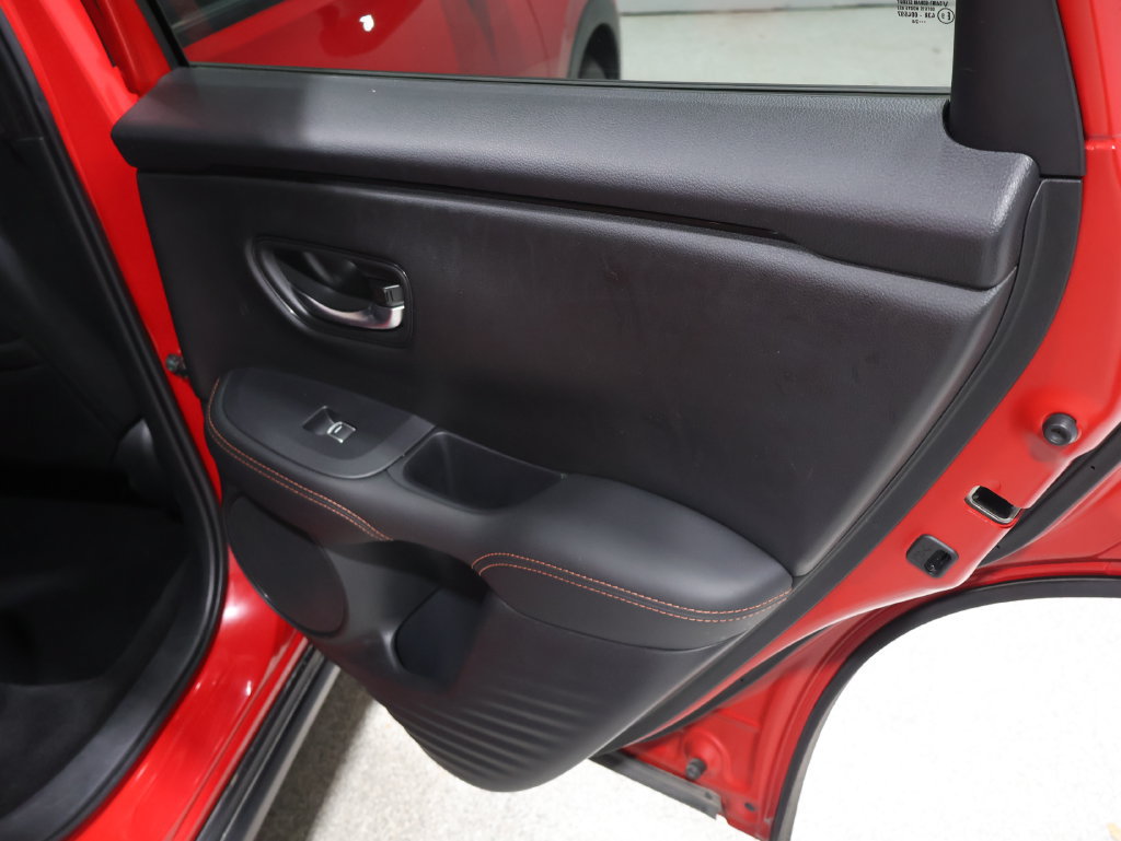 Used 2025 Honda HR-V Sport image 20
