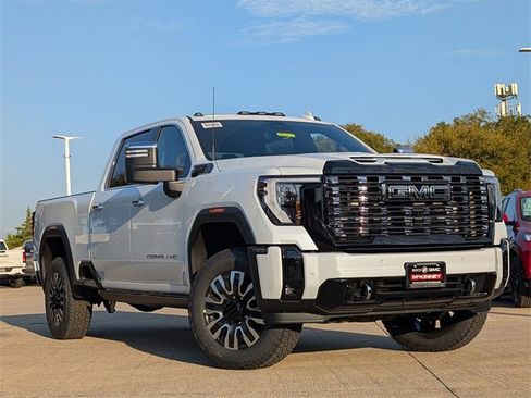New 2026 GMC Sierra 2500 Denali Ultimate image 2
