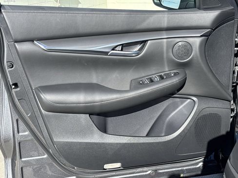 New 2025 INFINITI QX50 Pure image 12