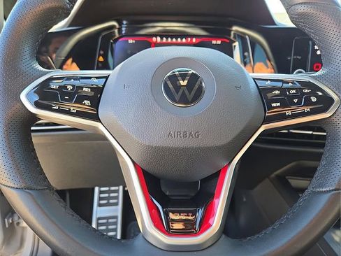 Used 2022 Volkswagen GTI S image 31