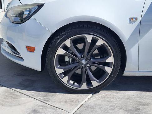Used 2019 Buick Cascada Premium FWD image 8