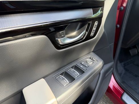 Certified 2025 Honda CR-V EX-L image 18
