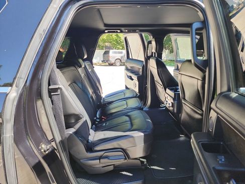 Used 2020 Ford Expedition Max Limited image 43