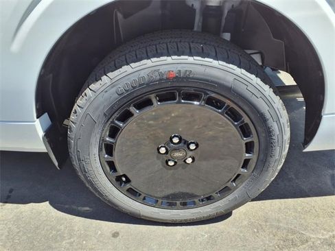 New 2025 Ford Maverick Lobo image 5