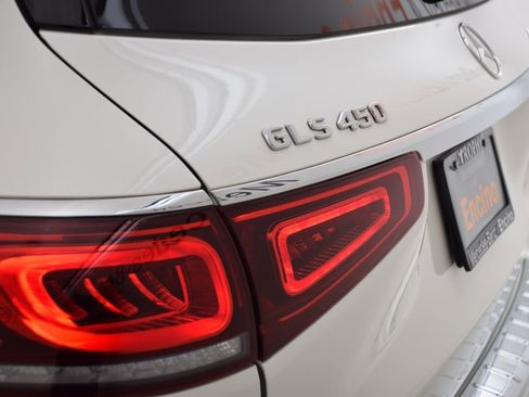 Certified 2022 Mercedes-Benz GLS 450 4MATIC image 12