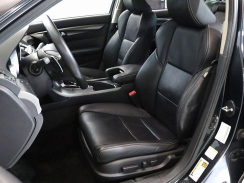 Used 2014 Acura TL SH-AWD image 2
