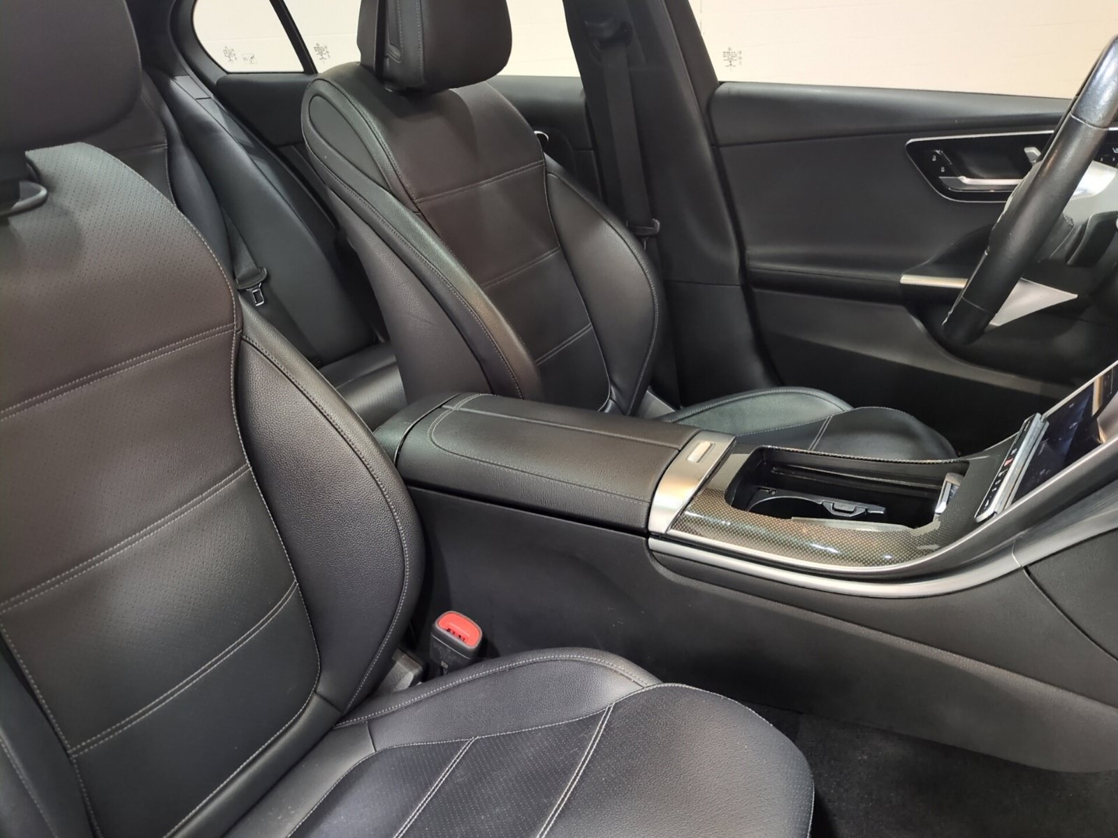 Used 2022 Mercedes-Benz C 300 4MATIC Sedan image 10