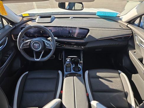 Certified 2025 Buick Envision Sport Touring image 22