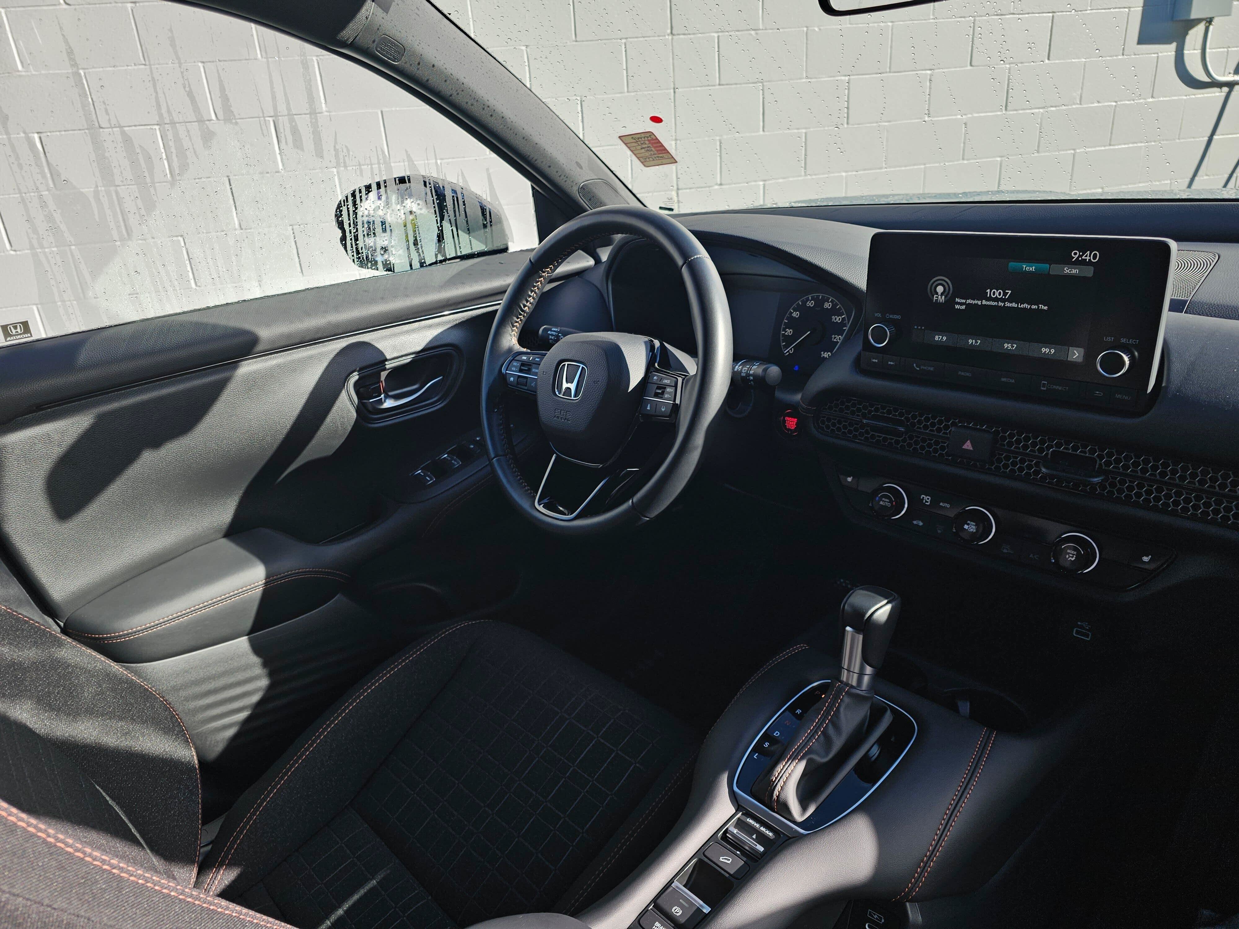 Certified 2025 Honda HR-V Sport image 10