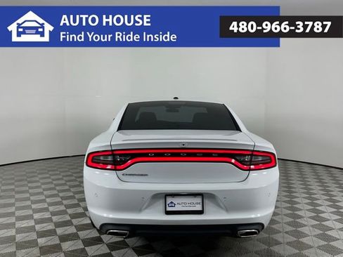 Used 2022 Dodge Charger SXT RWD image 6