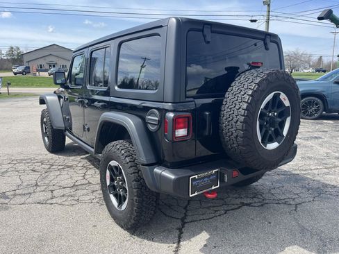 Used 2022 Jeep Wrangler Unlimited Rubicon w/ Cold Weather Group image 3