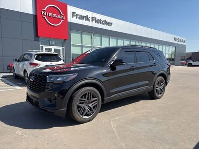 Used 2025 Ford Explorer ST-Line w/ ST-Line Street Pack