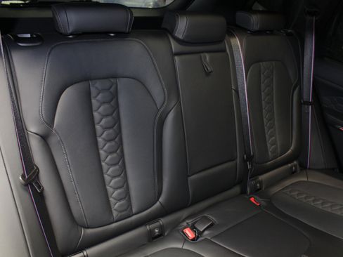 Used 2026 BMW X5 M Competition w/ Executive Package image 48