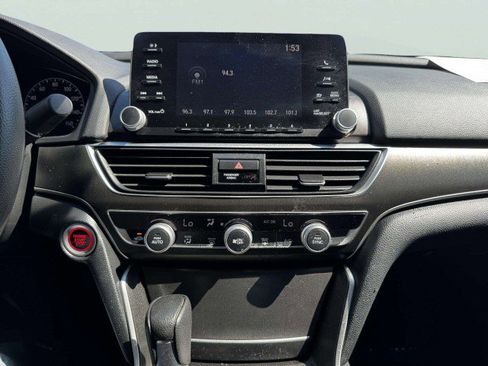 Used 2019 Honda Accord LX image 30