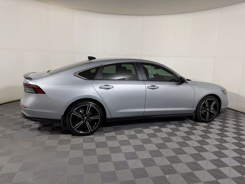 Certified 2025 Honda Accord Sport image 7