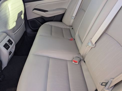 Certified 2021 Nissan Altima 2.5 SL image 16