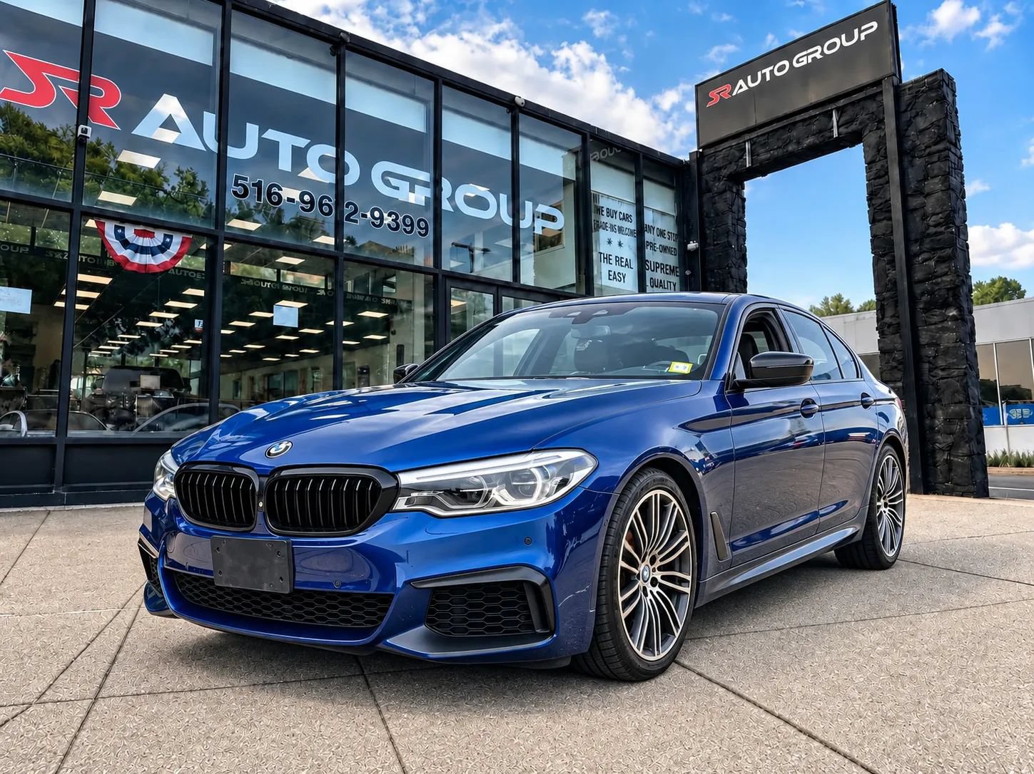 Used 2019 BMW M550i xDrive w/ Premium Package 2 AWD/4WD image 1