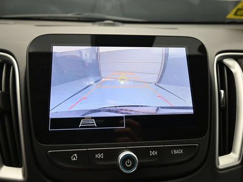 Used 2024 Chevrolet Malibu LT FWD image 29