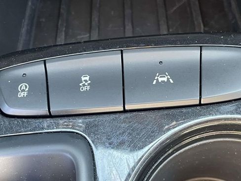 Used 2025 Chevrolet TrailBlazer LT FWD image 20