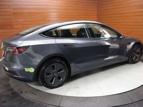 Used 2023 Tesla Model 3 Standard Range RWD image 17